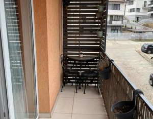 Lakás 2 szobák eladó on Floresti