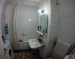 Appartement 3 chambres à louer dans Cluj-napoca, zone Marasti