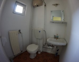 Appartement 3 chambres à louer dans Cluj-napoca, zone Marasti