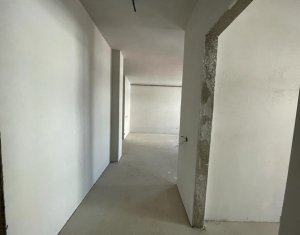 Lakás 2 szobák eladó on Baciu