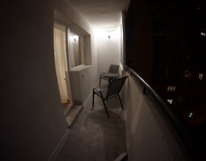 Appartement 3 chambres à louer dans Cluj-napoca, zone Marasti