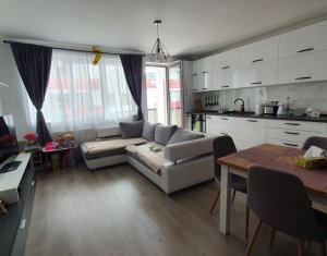 Appartement 3 chambres à louer dans Floresti