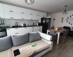 Appartement 3 chambres à louer dans Floresti