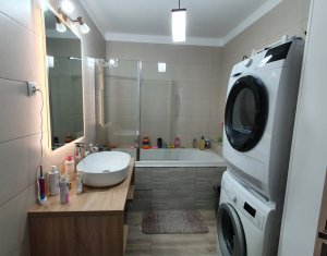 Appartement 3 chambres à louer dans Floresti