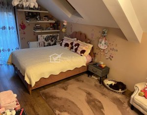 Ház 6 szobák eladó on Sannicoara