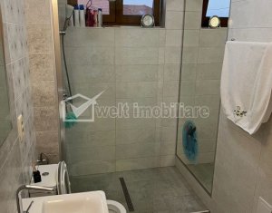 Ház 6 szobák eladó on Sannicoara