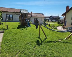 Ház 6 szobák eladó on Sannicoara