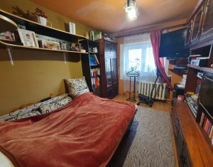 Lakás 3 szobák eladó on Cluj-napoca, Zóna Manastur