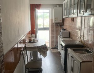 Lakás 4 szobák kiadó on Cluj-napoca, Zóna Manastur