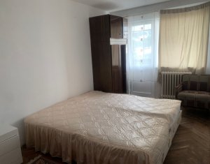 Lakás 4 szobák kiadó on Cluj-napoca, Zóna Manastur