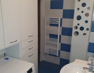 Lakás 3 szobák eladó on Floresti