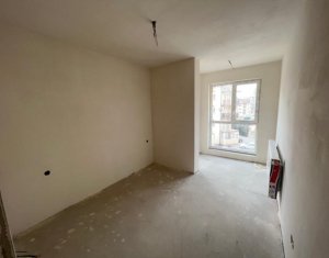 Lakás 3 szobák eladó on Floresti, Zóna Centru