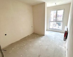 Lakás 3 szobák eladó on Floresti, Zóna Centru