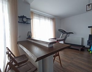 Maison 4 chambres à vendre dans Apahida