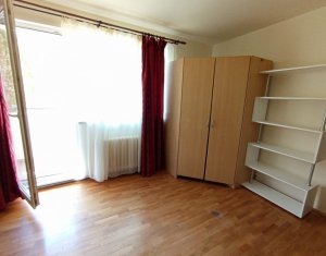 Appartement 4 chambres à louer dans Cluj-napoca, zone Manastur