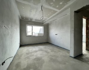 Maison 4 chambres à vendre dans Cluj-napoca, zone Dambul Rotund
