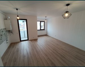 Lakás 2 szobák eladó on Floresti