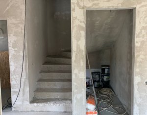 Ház 4 szobák eladó on Apahida