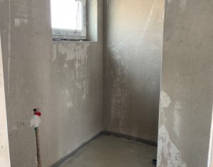 Ház 4 szobák eladó on Apahida