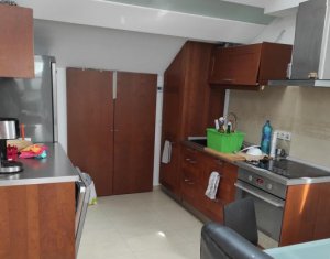 Appartement 3 chambres à louer dans Cluj-napoca, zone Zorilor