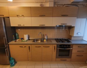 Lakás 2 szobák kiadó on Floresti