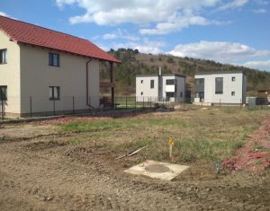 , 400m2 dans Jucu De Mijloc