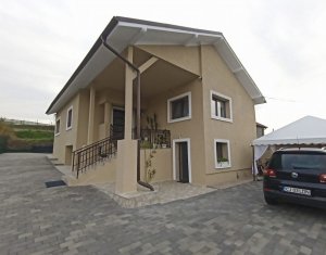Maison 3 chambres à vendre dans Cluj-napoca, zone Iris