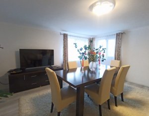 Maison 3 chambres à vendre dans Cluj-napoca, zone Iris