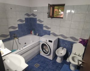 Ház 7 szobák eladó on Campenesti, Zóna Centru