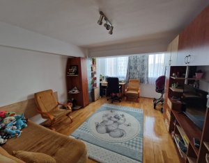 Appartement 3 chambres à vendre dans Cluj-napoca, zone Marasti