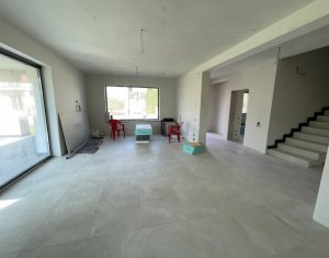 Ház 5 szobák eladó on Floresti