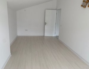 Lakás 4 szobák eladó on Cluj-napoca