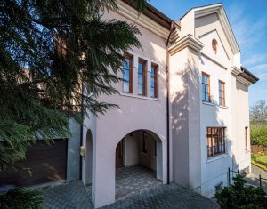 Maison 10 chambres à vendre dans Cluj-napoca, zone Centru