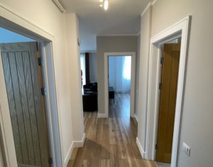 Appartement 3 chambres à vendre dans Floresti