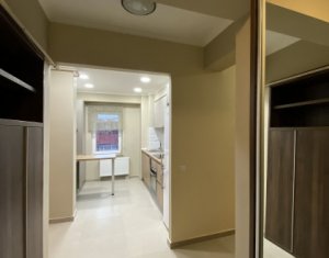 Appartement 3 chambres à louer dans Cluj-napoca, zone Centru