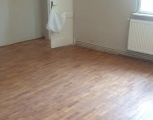 Maison 3 chambres à louer dans Cluj-napoca, zone Centru