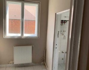 Maison 3 chambres à louer dans Cluj-napoca, zone Centru