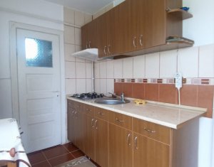Maison 3 chambres à vendre dans Jucu De Sus, zone Centru