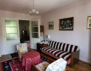 Appartement 4 chambres à vendre dans Cluj-napoca, zone Centru