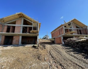 Ház 4 szobák eladó on Salicea, Zóna Centru