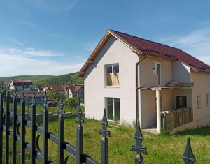 Maison 3 chambres à vendre dans Campenesti