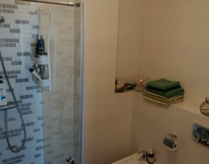 Appartement 4 chambres à vendre dans Cluj-napoca, zone Andrei Muresanu