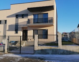 Ház 4 szobák kiadó on Cluj-napoca, Zóna Borhanci