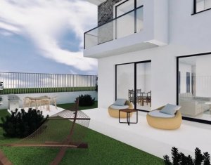 Ház 4 szobák eladó on Floresti