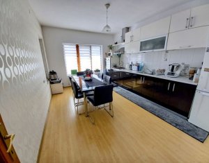 Ház 5 szobák kiadó on Floresti, Zóna Centru