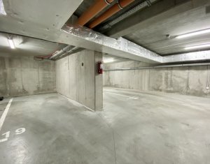 Appartement 3 chambres à louer dans Cluj-napoca, zone Centru