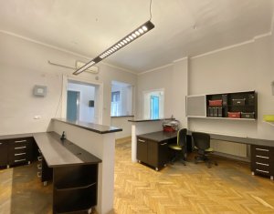 Appartement 12 chambres à louer dans Cluj-napoca, zone Centru