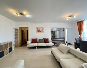 Appartement 3 chambres à louer dans Cluj-napoca, zone Centru