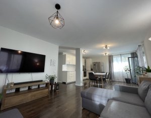 Appartement 3 chambres à vendre dans Floresti