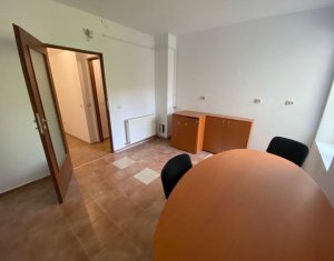 Lakás 4 szobák kiadó on Cluj-napoca, Zóna Centru